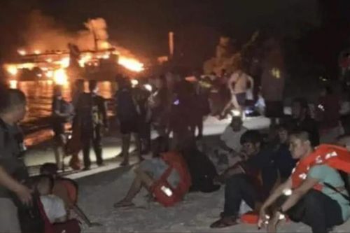 Cháy phà chở 250 người ngoài khơi biển Philippines, ít nhất 31 hành khách thiệt mạng