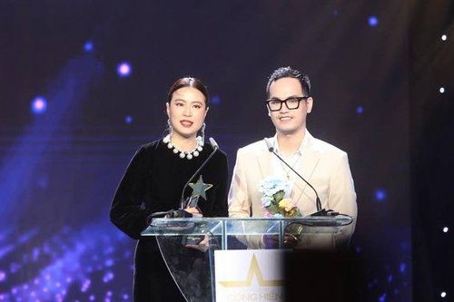 Một nam diễn viên đọc 'Gieo quẻ' của Hoàng Thùy Linh thành... 'queo quẻo'