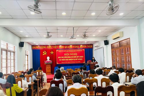 Tổ chức Hội nghị báo cáo viên quý I và triển khai nhiệm vụ quý II năm 2023