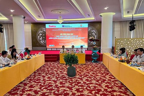 Hội thảo về thực trạng kiểm soát quyền lực nhằm phòng, chống tham nhũng