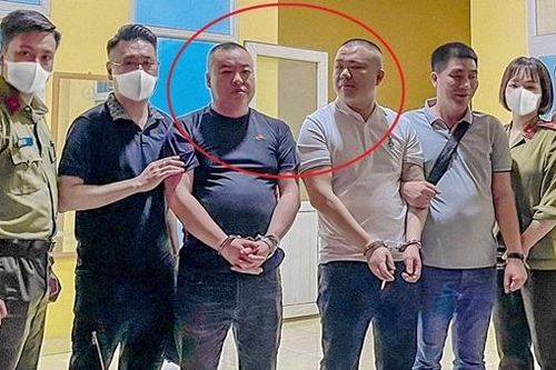Bắt 2 đối tượng người nước ngoài là trùm sòng bài bị truy nã đặc biệt