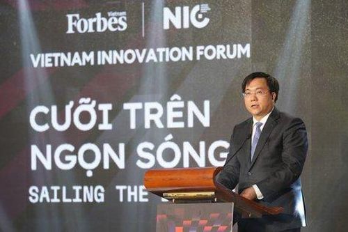 Diễn đàn Đổi mới sáng tạo Việt Nam 2023: 'Cưỡi trên ngọn sóng số'