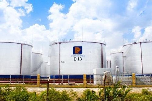 Vì sao chưa thể bán đấu giá 102 triệu lít xăng RON 92 trong kho dự trữ?