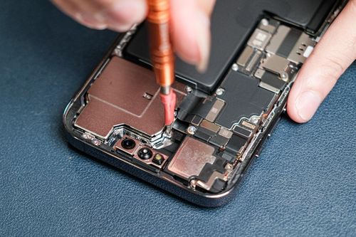 Lý do iPhone luôn giữ giá