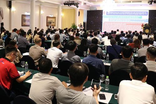 Thành phố Hồ Chí Minh đối thoại với doanh nghiệp về thủ tục xuất, nhập khẩu