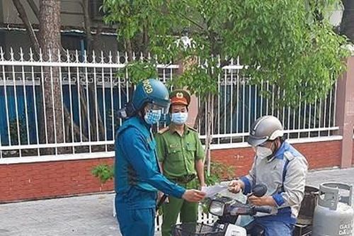 Chung tay giữ bình yên phố phường