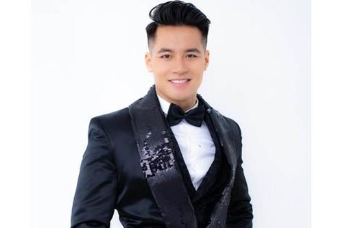 Nam vương Trái đất 2019 Đặng Hiếu Đức khuấy đảo sàn diễn thời trang quốc tế