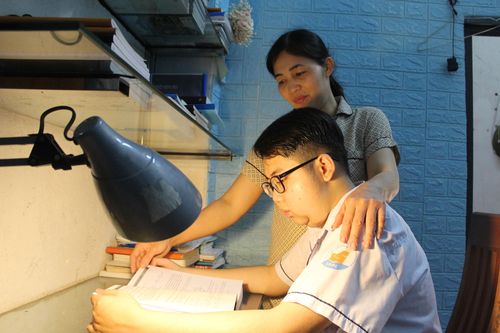 Nam sinh giật giải quốc gia sau 7 lần lên bàn mổ