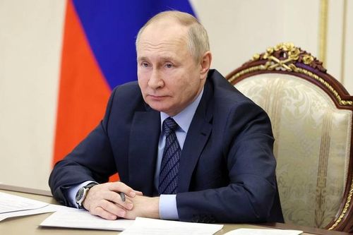 Tổng thống Nga Putin ký sắc lệnh về nghĩa vụ quân sự