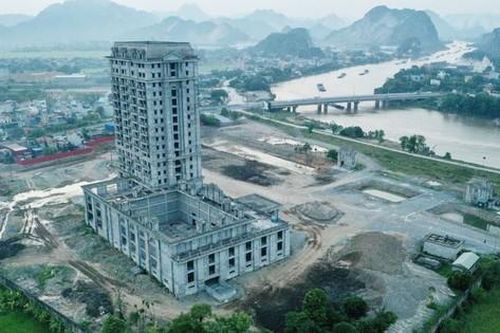 Ninh Bình 'hợp thức' khách sạn 17 tầng không phép
