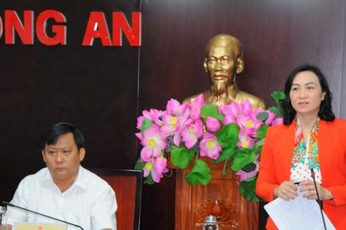 Long An cần trải thảm đỏ để hút đầu tư