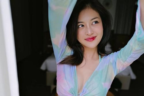 Diễn viên Thùy Anh tuổi 28: 'Tôi độc thân nhưng tôi có con rồi'