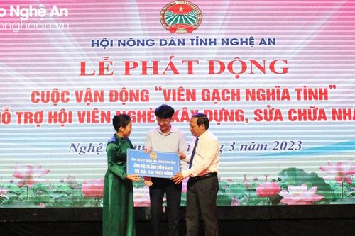 Nghệ An: Hơn 4 tỷ đồng ủng hộ chương trình 'Viên gạch nghĩa tình'