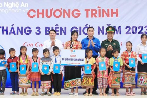 Nghệ An tổ chức 'Tháng Ba biên giới' tại Đồn Biên phòng Châu Khê
