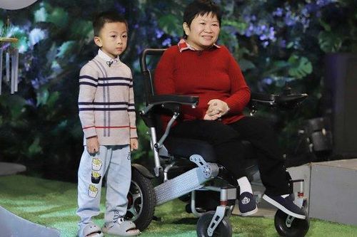 Người mẹ khuyết tật: 'Mình sẽ yêu con bằng một tình yêu hoàn hảo nhất'