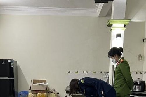 Hà Nội: Chuyển hồ sơ vụ sản xuất và buôn bán mỹ phẩm giả sang cơ quan công an