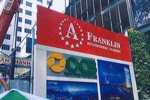Thu học phí hàng tỷ đồng rồi 'biến mất'?