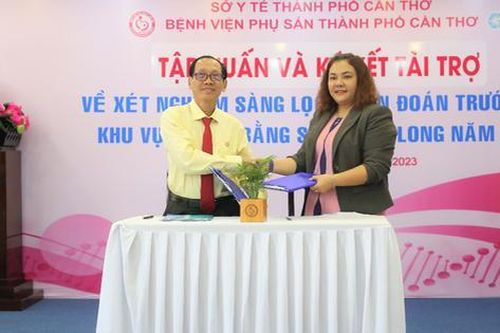 Triển khai chương trình xét nghiệm gen triSureFirst miễn phí cho thai phụ: 'Đừng để bệnh Down là nỗi lo của mẹ'