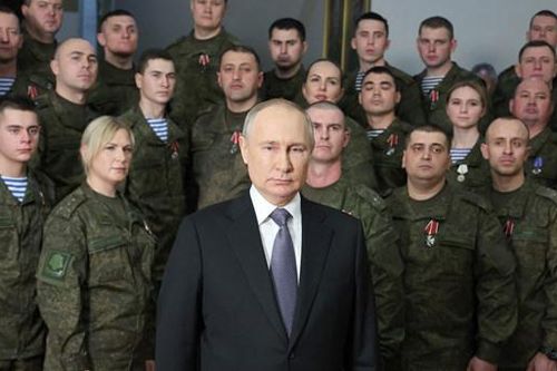 Tổng thống Putin ký sắc lệnh huy động 147.000 lính nghĩa vụ