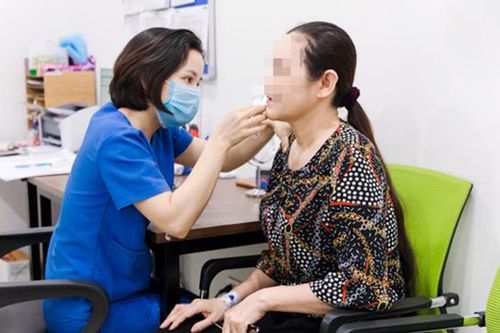 Cách khắc phục chứng sạm da mùa nắng nóng