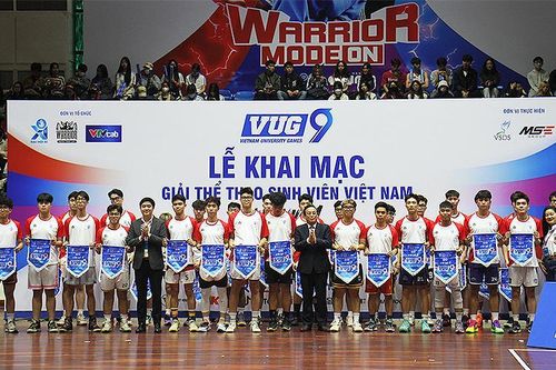 140 đội tuyển sinh viên khởi tranh môn bóng rổ 3x3 và nhảy đối kháng