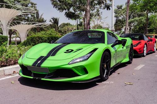 Ferrari F8 Spider hơn 23 tỷ đầu tiên về Việt Nam thay 'áo mới'