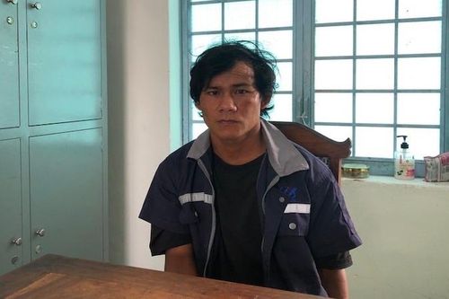 Kon Tum: Anh trai đâm em ruột tử vong sau bữa nhậu