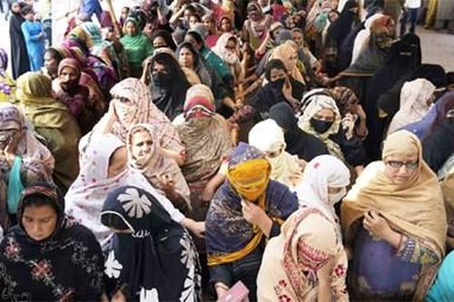 Giẫm đạp tại điểm cấp phát lương thực miễn phí ở Karachi Pakistan, 11 người thiệt mạng