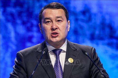 Điện mừng Thủ tướng và Chủ tịch Hạ viện Cộng hòa Kazakhstan