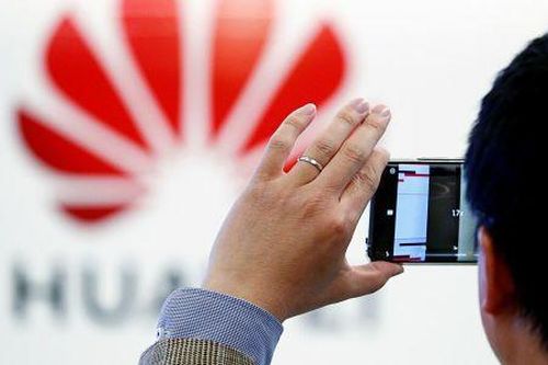 Năm 2022, Huawei đã kiếm được bao nhiêu tiền từ các mảng kinh doanh chủ lực?