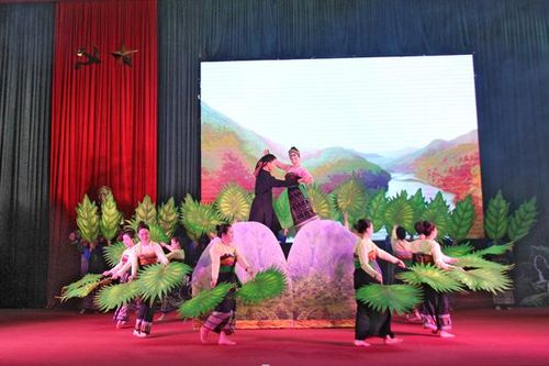 Liên hoan văn nghệ dân gian góp phần bảo tồn các giá trị văn hóa truyền thống