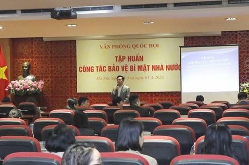 Văn phòng Quốc hội tổ chức tập huấn về công tác bảo vệ bí mật Nhà nước