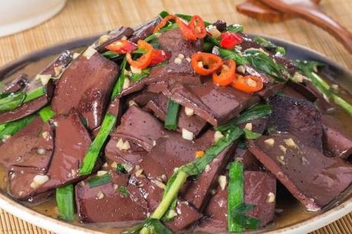Tiết lợn biết ăn còn tốt hơn thuốc bổ, ăn theo cách này sẽ giúp bạn giảm béo, trẻ lâu và phòng được nhiều bệnh