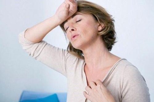 Cách đối phó với cơn bốc hỏa thời kỳ tiền mãn kinh