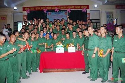 Sôi nổi hoạt động hai ngày nghỉ cuối tuần