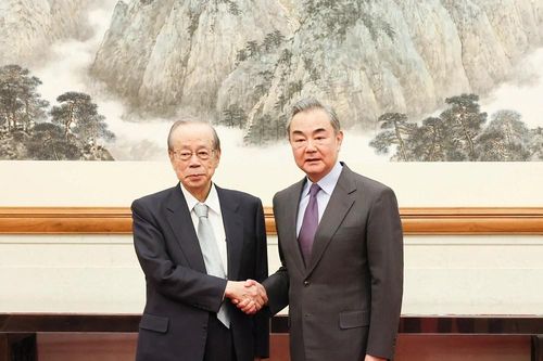 Trung Quốc quan ngại 'can thiệp từ mọi phía' trong quan hệ với Nhật Bản