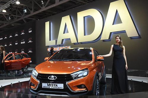 Bị Toyota rời bỏ, ngành ô tô Nga lại lao đao vì thiếu linh kiện