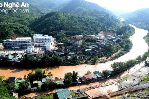 Nghệ An phấn đấu đến năm 2025 có 100% xã vùng cao có đường ô tô đến trung tâm xã được rải nhựa