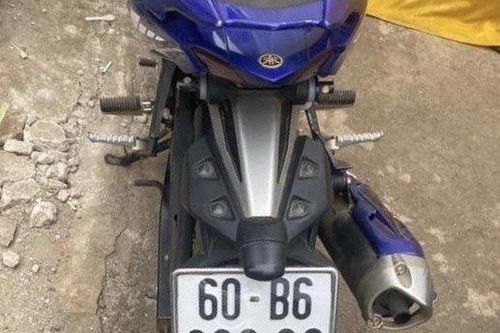 Tạm đình chỉ công tác Trung tá công an liên quan vụ bấm 4 biển số 'siêu đẹp'