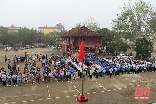 Thạch Thành phát động Ngày chạy Olympic 'Vì sức khỏe toàn dân' và Giải việt dã năm 2023