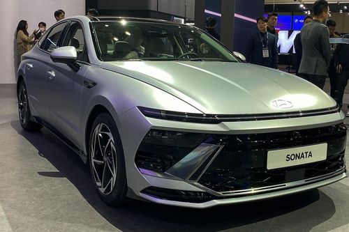 Hyundai Sonata thế hệ mới xuất hiện với thiết kế sắc sảo