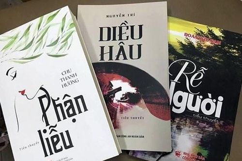 Hoạt động tạo cảm hứng sáng tạo của các nhà văn