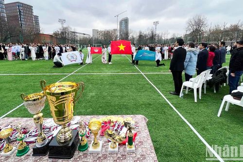'Giải bóng đá Tài chính-Kinh tế' của sinh viên Việt Nam tại Nga