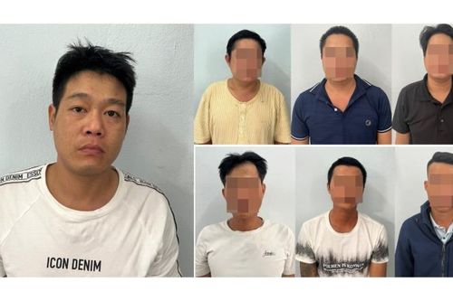 'Thất tiên' vào nhà hàng... đập đá