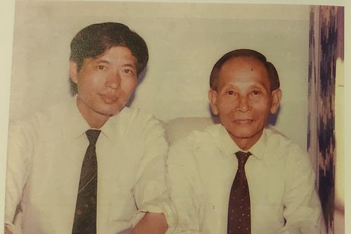 Thầy Bùi Mạnh Nhị đa tài