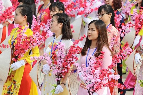 Gỡ bỏ khuôn mẫu kìm hãm nữ giới