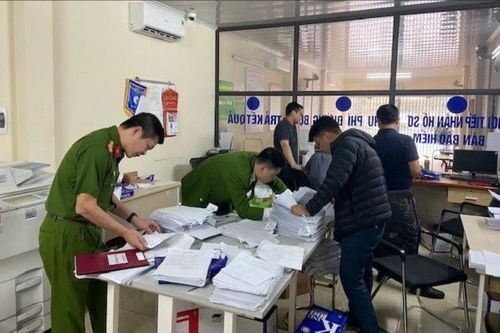 Khởi tố Giám đốc Trung tâm đăng kiểm 29-32D cùng đồng phạm