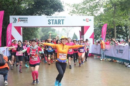 Giải chạy Cúc Phương Jungle Paths thu hút 2.500 vận động viên