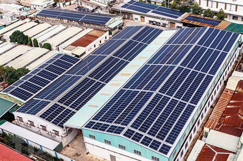 Bình Dương tạm dừng hướng dẫn về giấy phép xây điện Mặt Trời mái nhà