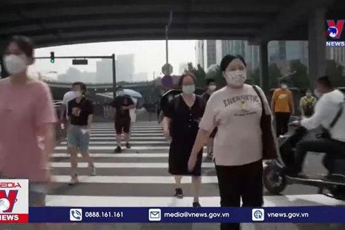 Nhiều người Trung Quốc phải 'cai nghiện' điện thoại di động